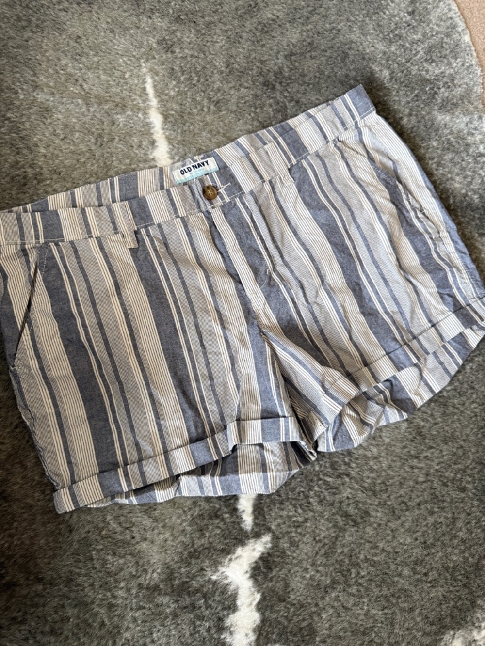 Old Navy Blue and White Striped Women's Shorts